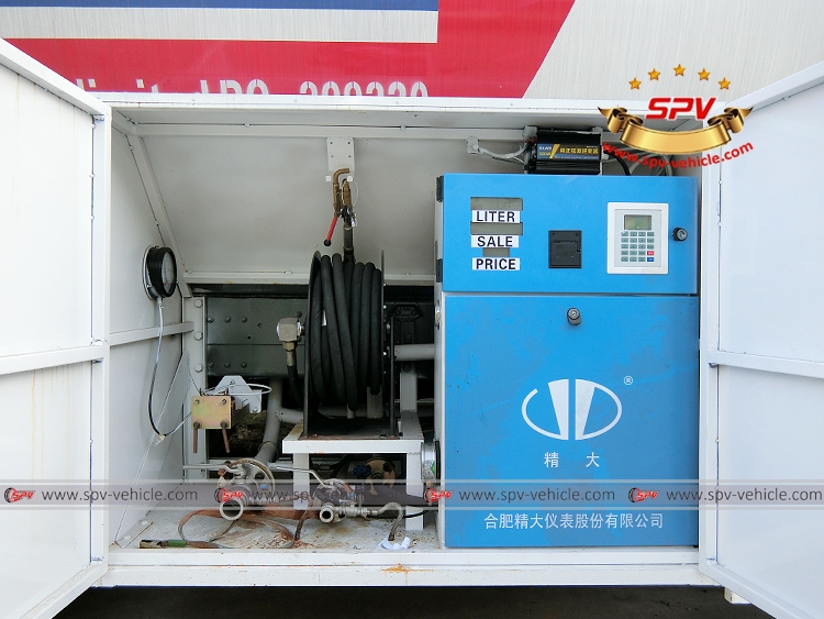 LPG Tanker Sinotruk 6x4-Dispenser